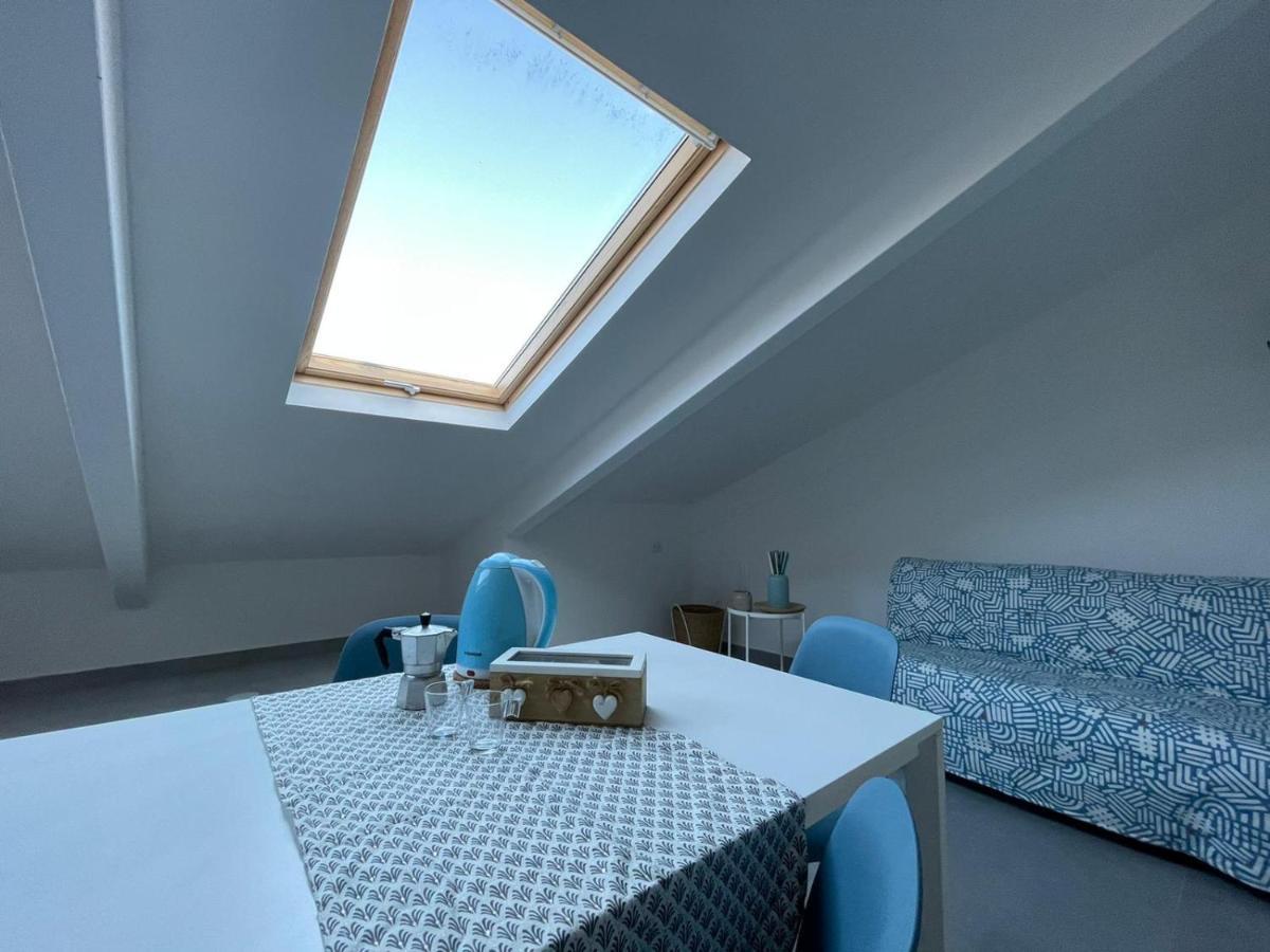 Sky View House Naples Apartment ภายนอก รูปภาพ