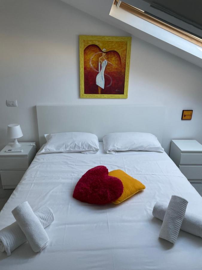 Sky View House Naples Apartment ภายนอก รูปภาพ